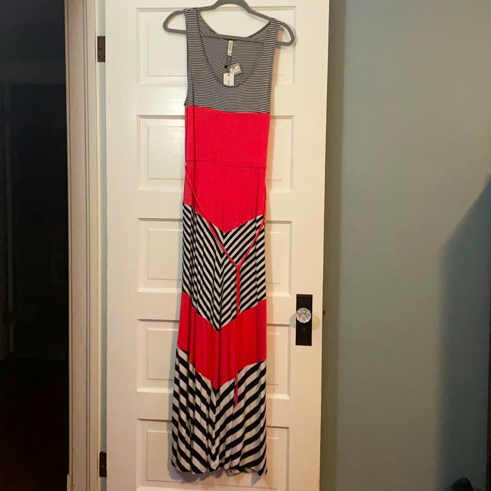 Maxi dress, multi patterned NWT